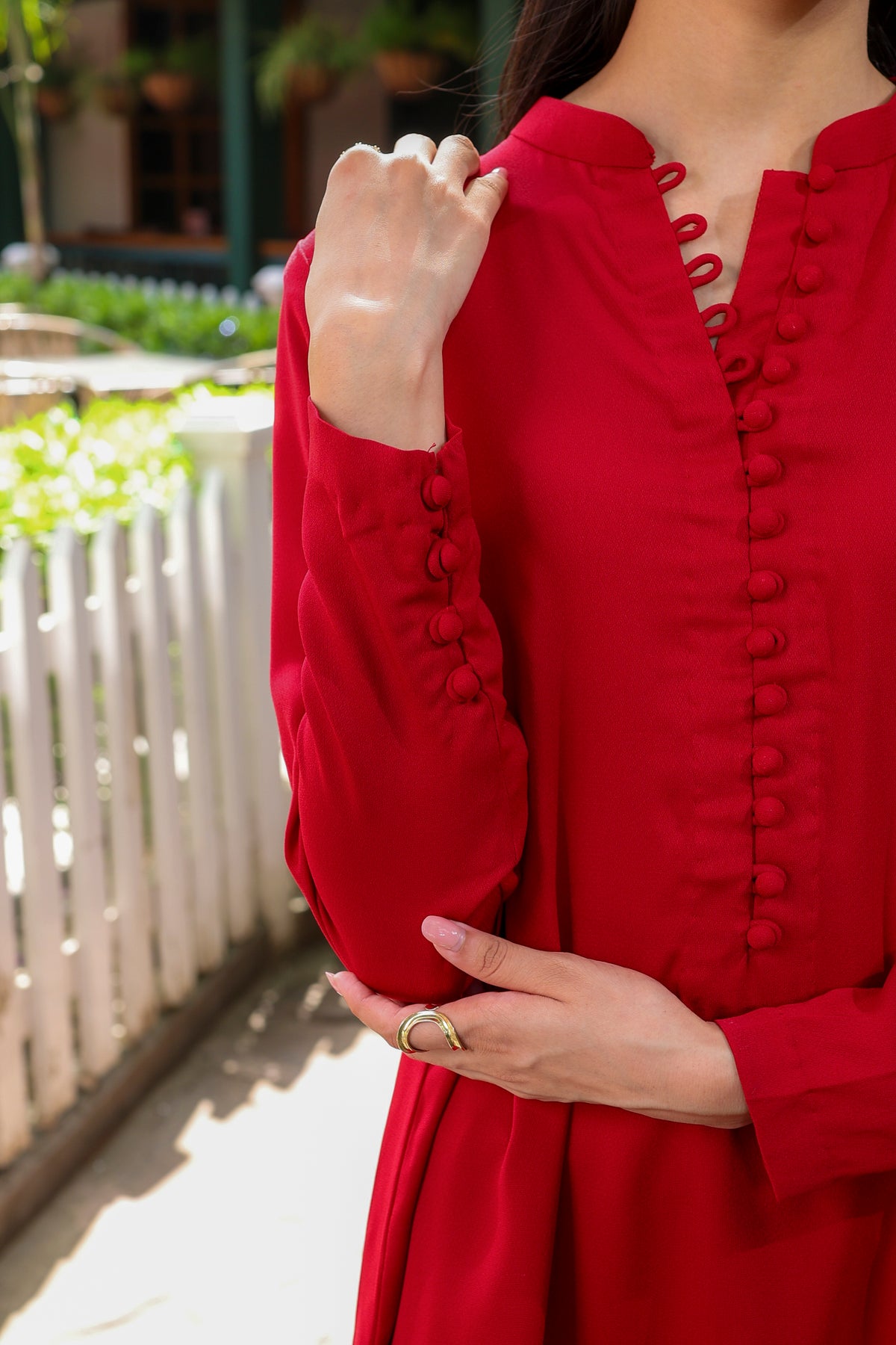 Crimson Button Set